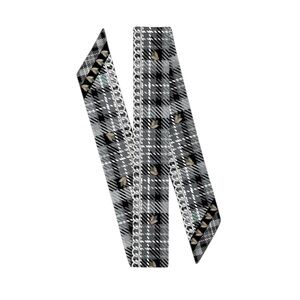 NWT Wristpop Dionne Scarf in Grey Plaid